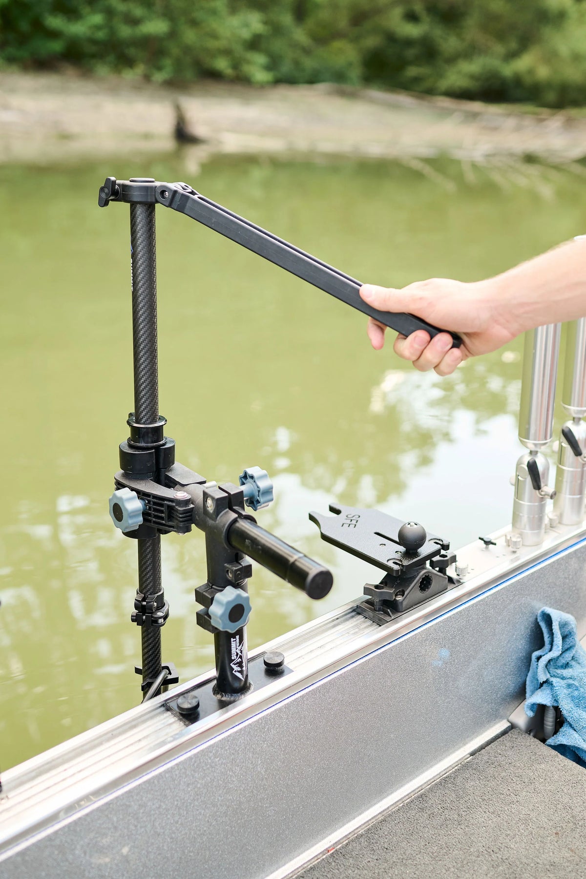 Summit LS Max Pole Mount